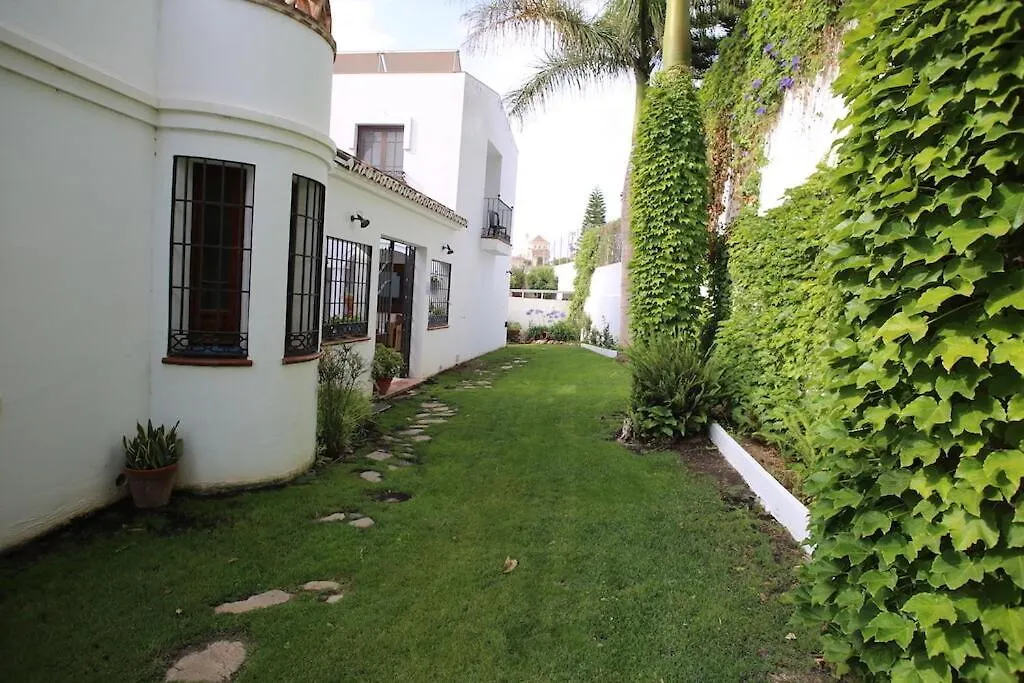 Casa La Vina Hotel Torre Del Mar Villa